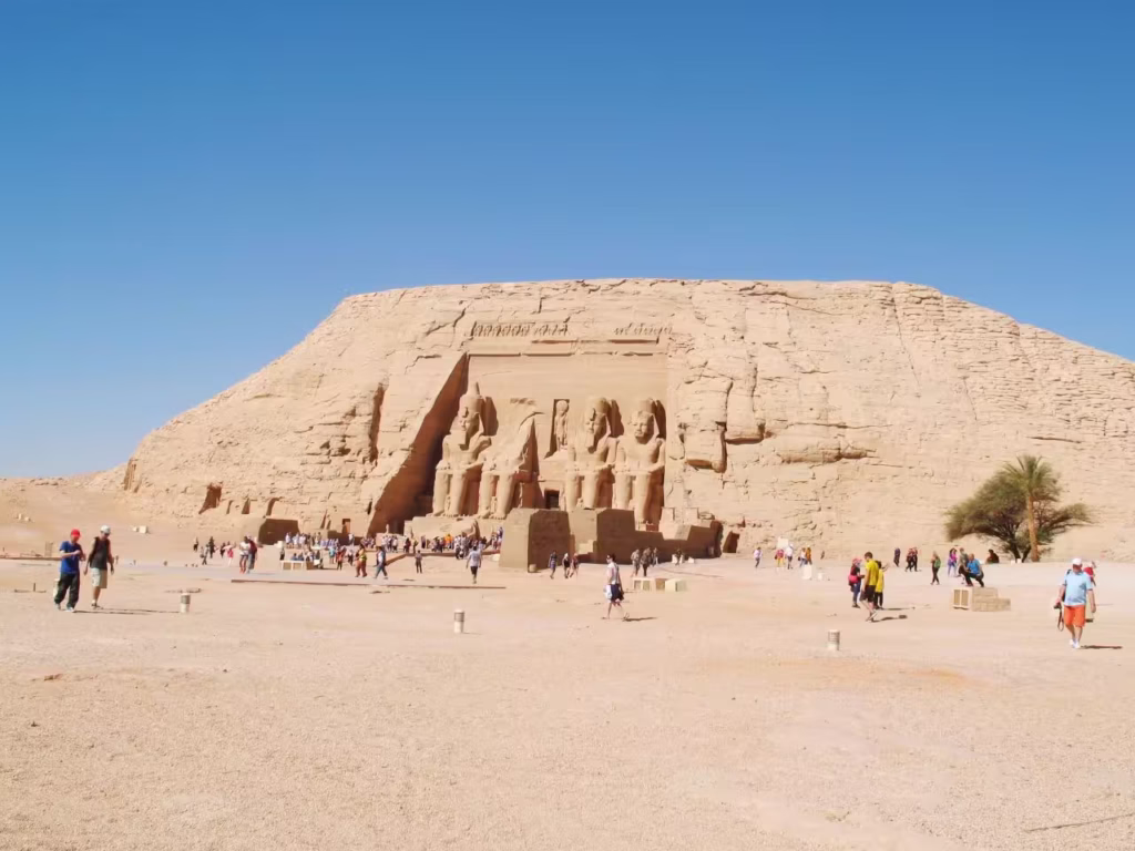 Why was the Valley of the Kings chosen as a burial site - Hurghada Speedboat Why was the Valley of the Kings chosen as a burial site